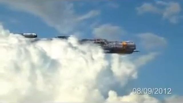 Гигантский космический корабль НЛО патуль смотреть онлайн