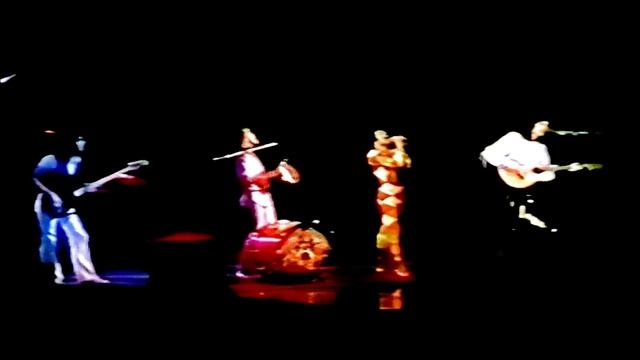 Queen - '39 (LIVE In Earls Court 1977) [4K/60FPS] (REMASTERED)