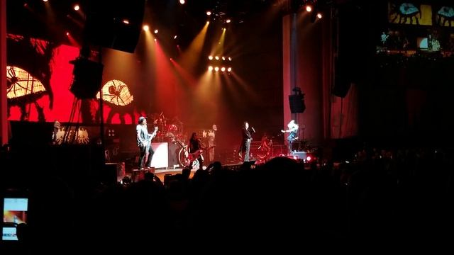Alice Cooper Intro + Brutal Planet + No More Mr. Nice Guy смотреть онлайн