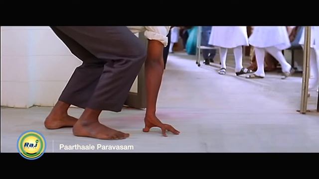 Samuthirakani Gets Treatment From Vivek | Paarthale Paravasam | Comedy | Madhavan | Raj Digital TV