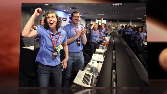 Mars Rover Curiosity Lands, And NASA Becomes Global Capital Of High-Fives