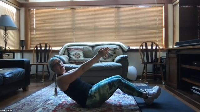 KP Lagree: 30-Minute HIIT Burner смотреть онлайн