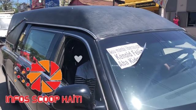 Yo komanse bat kenold Félix Anpil korbya pran lari potoprens pou mande liberasyon kenold. смотреть онлайн