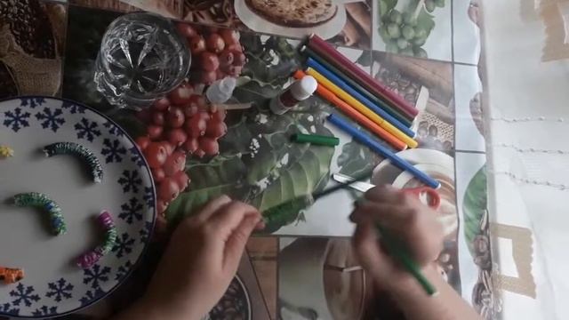 "Весела гусінь" смотреть онлайн