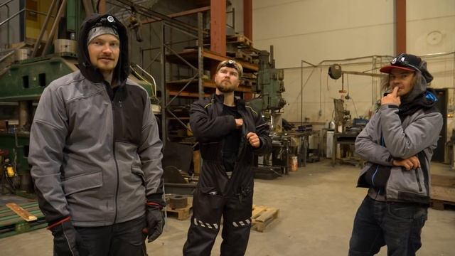 MCH3 Kestääkö Honda Monkey Backflipin?!?!?! KWR смотреть онлайн