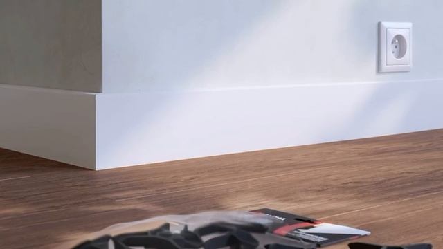 Напольный плинтус SALAG ALPHA монтаж смотреть онлайн