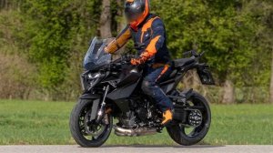 2025 KTM 1390 Super Duke GT Spied
