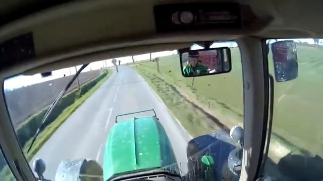 Transport avec le John Deere 6430 Premium смотреть онлайн