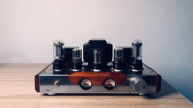 Handmade Tube Amplifier with MB Quart TWO XL Speakers | Audiophile Music | Cryptone смотреть онлайн