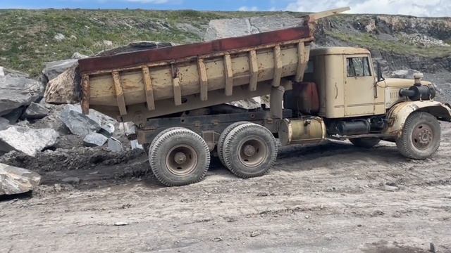 Краз и большой камень смотреть онлайн