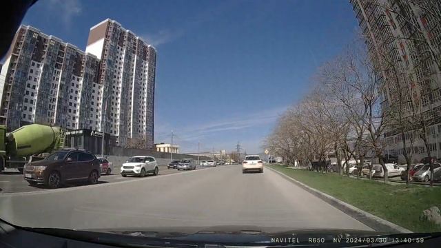 Город на море, часть три - из машины смотреть онлайн