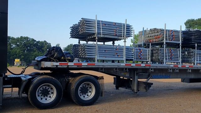 Неделя на Flatbed / Перегруз на weight station / Обучение стажёра / gross 10k / вид с высоты дрона смотреть онлайн