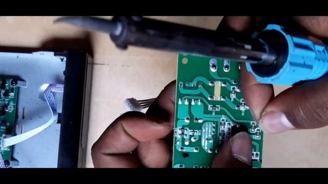 How to repair dead satellite receiver ፓወር ምክኒያት የተቃጠለ ሪሲቨርን መጠገን смотреть онлайн