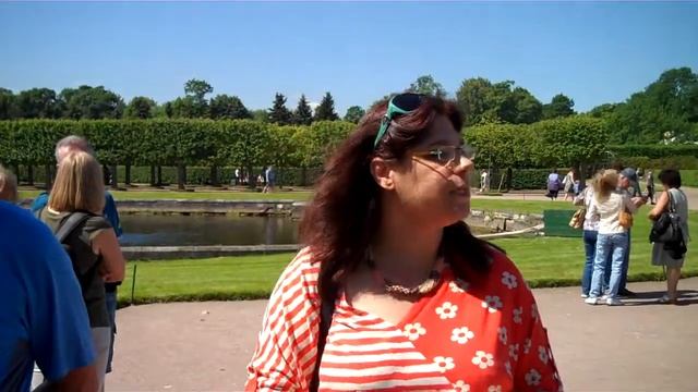 Asnat Goldfarb Arzuan Neptun fountain Peterhof אסנת גולדפרב ארזואן מסבירה על רספיגי במזרקת נפטון смотреть онлайн