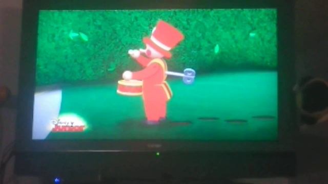 Mickey's Comet ☄️☄️☄️☄️☄️☄️☄️ 15 steps Chip and Dale walked with a drummer 🥁🥁🥁🥁🥁🥁 boy смотреть онлайн