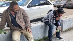 РадиоБашка БЛАГИЕ Дела | Кто помогает ? | День бомжа ТВ