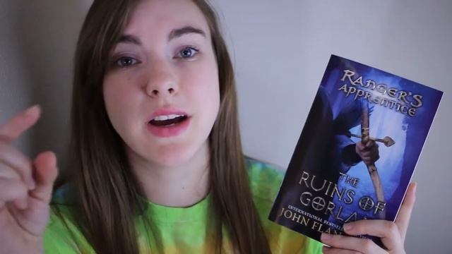 Spring Book Haul смотреть онлайн