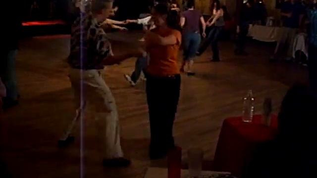 Cheryl and Eric Dance смотреть онлайн