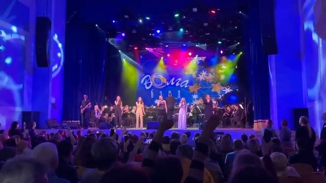 Volga-Band - "Happy New Year" (by ABBA) смотреть онлайн