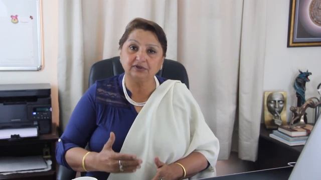 Ask Dolly: Can You Suggest A Gemstone For Pluto? смотреть онлайн