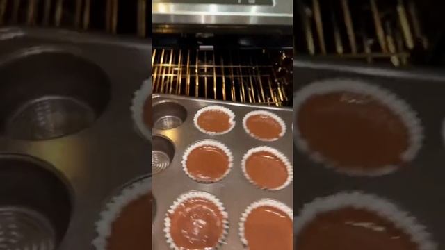 The Keto Cup Cake Recipe You're Not Eating Yet #shorts смотреть онлайн