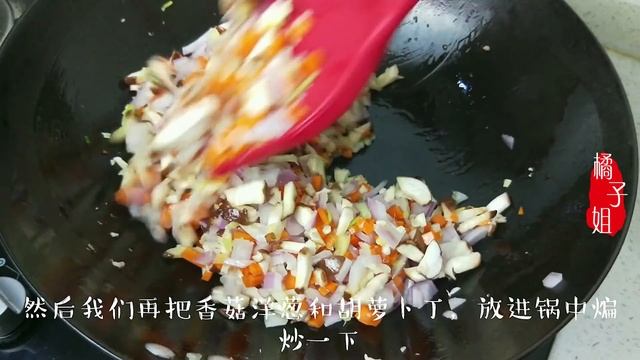 早餐别吃包子了，2元钱饺子皮加1碗米饭，5分钟搞定，比肉还香！ смотреть онлайн