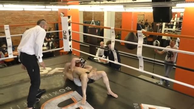 👊 Абдулкаримов Фируз VS Мингалимов Ильяс Турнир MFC-004 "Hard Selection" 11.05.19 Клуб BFC смотреть онлайн