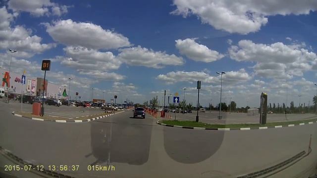 Парковка - плохое место для катания на роликах смотреть онлайн
