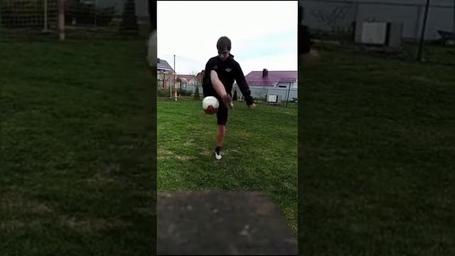 Трек Мастер Сатурн 2004год