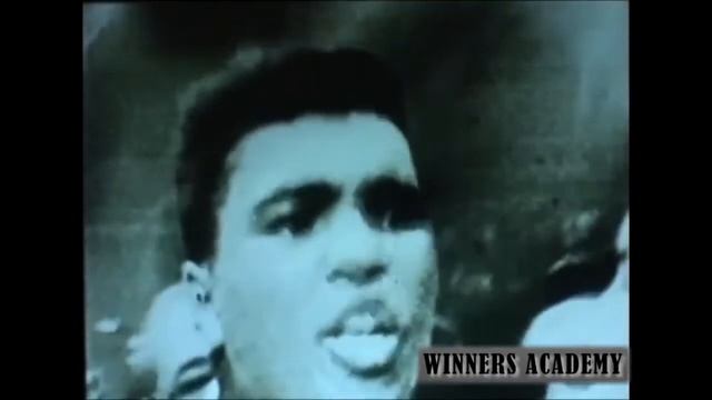 Решение о победе принимается внутри - Мохаммед Али смотреть онлайн