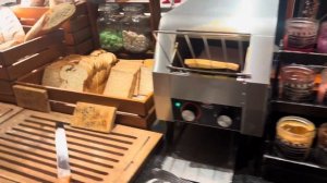 Полный обзор гостиницы Renaissance Bali Nusa Dua.