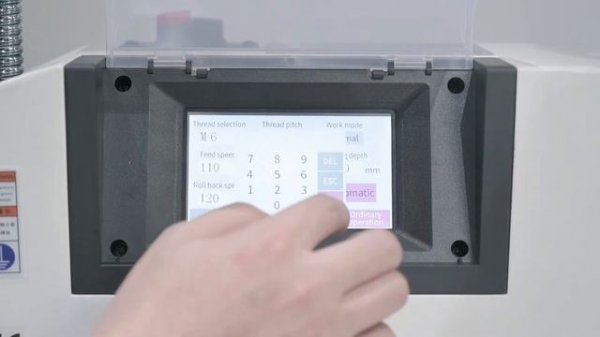 M36 electric tapping machine working video