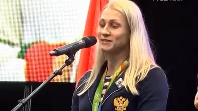 Тольяттинские гандболистки получили знаки отличия 