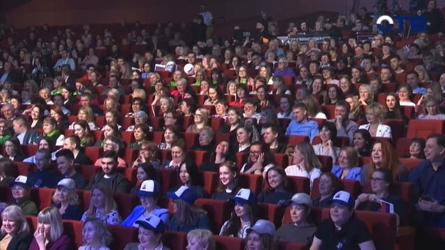 Леонид Якубович неправильно произнес названия городов на викторине «Опорный край» смотреть онлайн