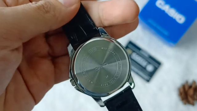 Casio Dress Gents Silver Dial Black Leather смотреть онлайн