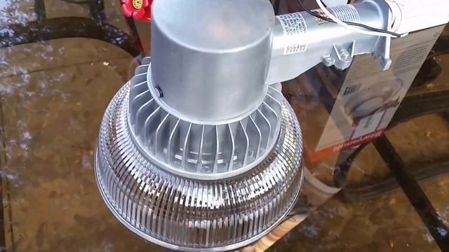 Honeywell LED Barn Light Security Light Review Vs 100 Watt Mercury Vapor Bulb