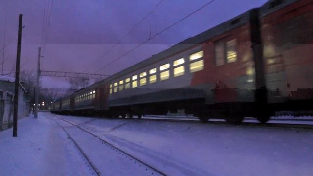Электропоезд ЭД4М-0035 платформа Станколит смотреть онлайн