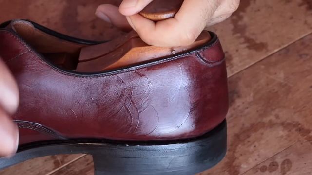 I SHINED MY DAD’S DUSTY SHOES-Allen Edmonds Park Avenue Shoe Restore and Shine смотреть онлайн