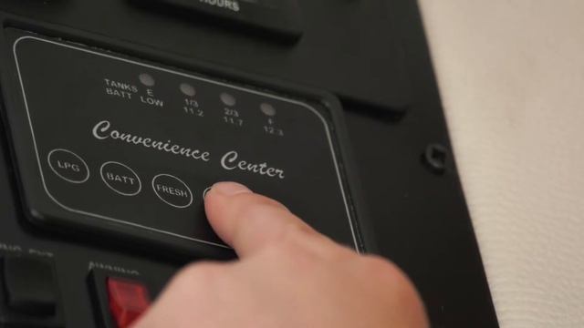 Apollo RV USA Demo Video – US Tourer/Saturn – Monitor Panel смотреть онлайн