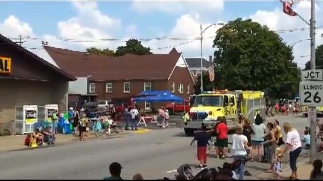 2012 Old Settlers Parade in Lacon, Il. Part 2 смотреть онлайн