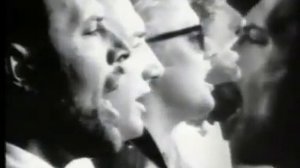 Queen The Show Must Go On Official music Video