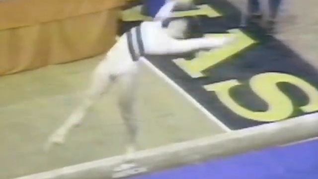 Ann Carr in 1978 College National Gymnastics Championships AIAW смотреть онлайн