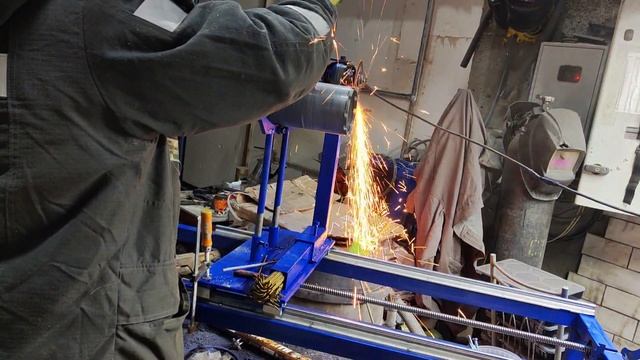 станок для обрезки алмазных коронок изготовление под заказ +79187713777 смотреть онлайн