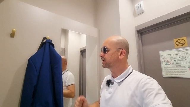 Миррор Фэмили. Апартаменты в центре Адлера. Действующий отель. Цена стройки. смотреть онлайн