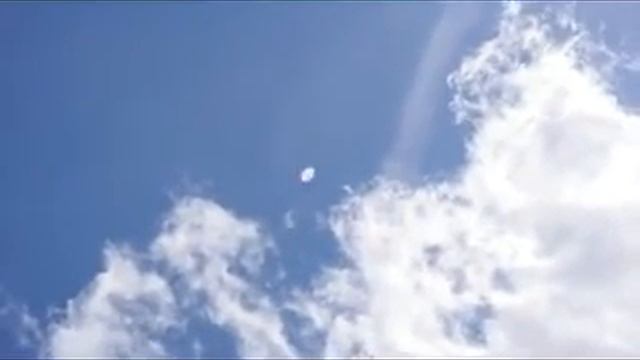 НЛО над Лондоном Паразительные кадры 2 часть смотреть онлайн