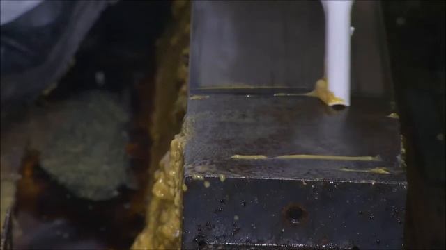 LUBE Grease Vacuum Cleaner смотреть онлайн