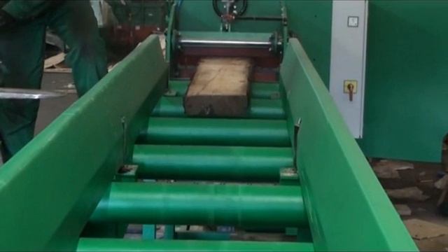 MULTI RIP SAW Mebor VC 700 E-75 смотреть онлайн