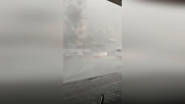 Ураган на Филиппинах в Манил смотреть онлайн