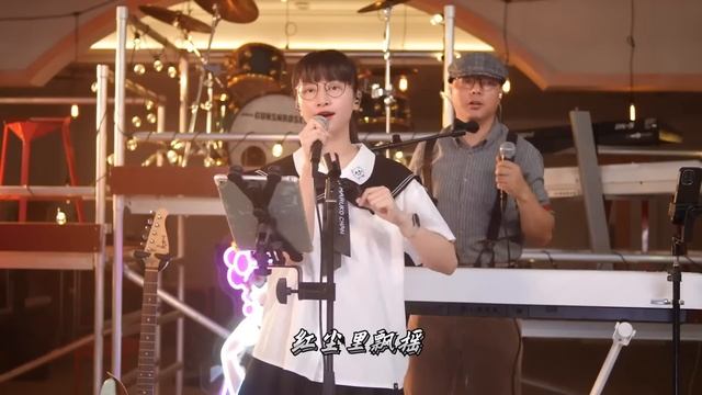 與大叔塑膠粵語合唱《漫步人生路》望紅塵路，看世事無常【小鴨子老師 】 смотреть онлайн