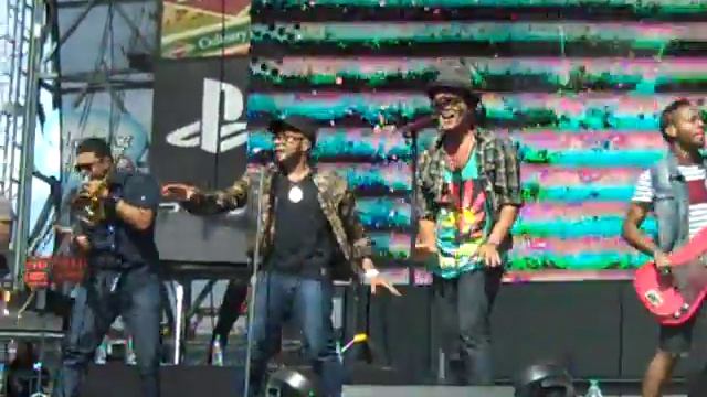 Runaway Baby - Bruno Mars смотреть онлайн